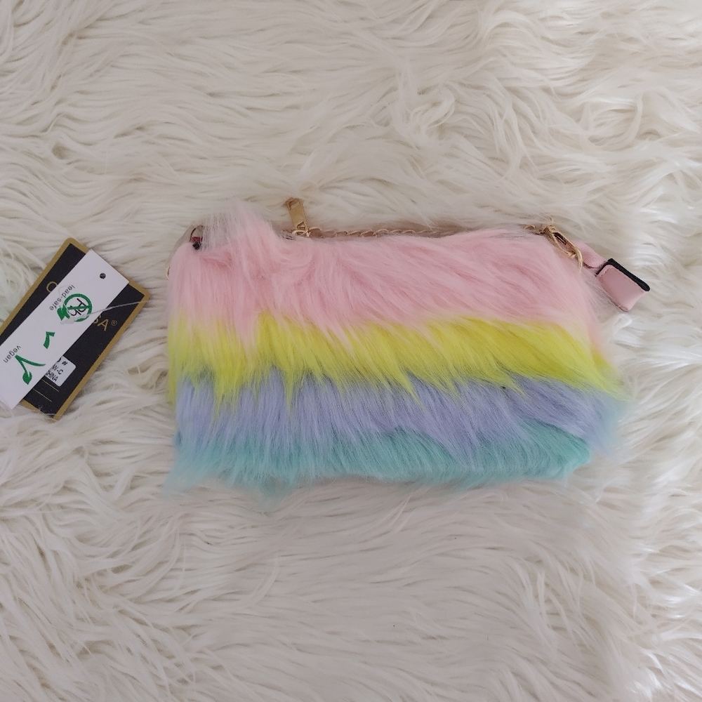 Multicolored Faux Fur Crossbody Bag.Faux fur material.